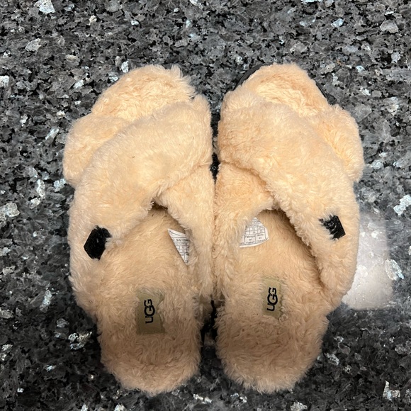 UGG Sherpa Fuzz Sugar Cross Plant Based Sustainable Platform Slides - Picture 10 of 16